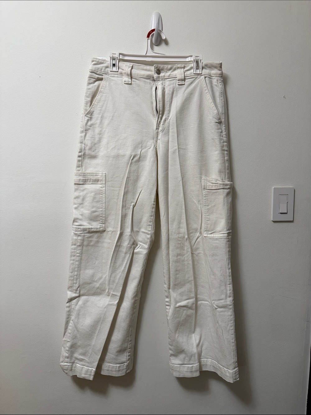 American Eagle Outfitters Cream Wide-Leg Cargo Jeans